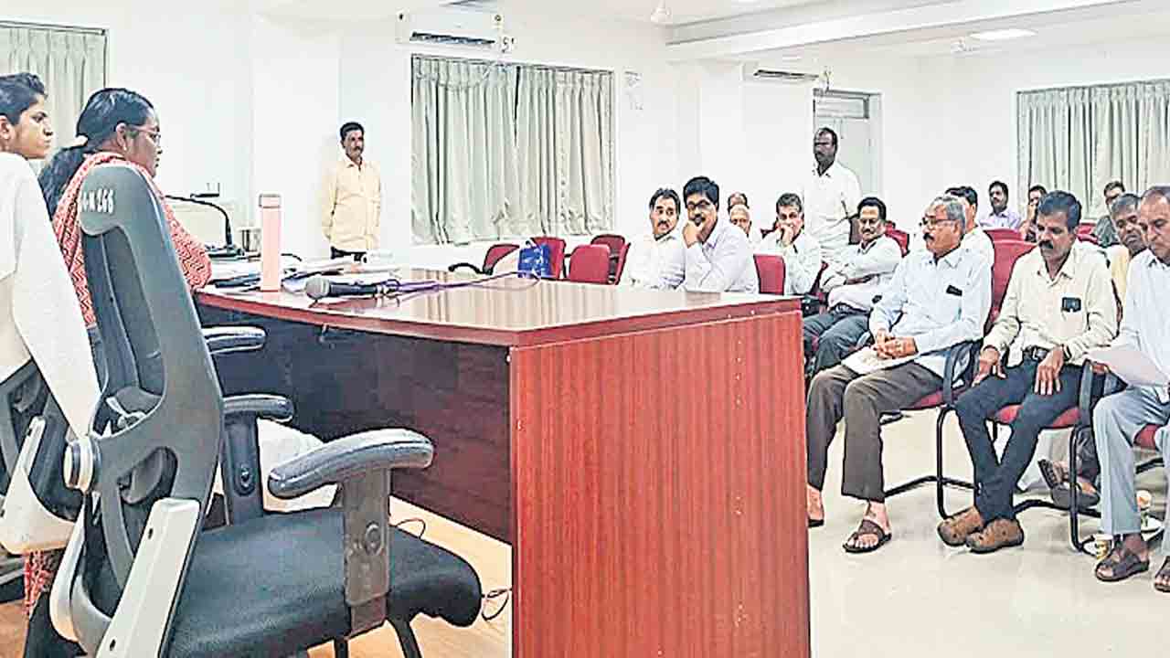 చెరుకు రైతులకు మద్దతు ధర పెంచాలి