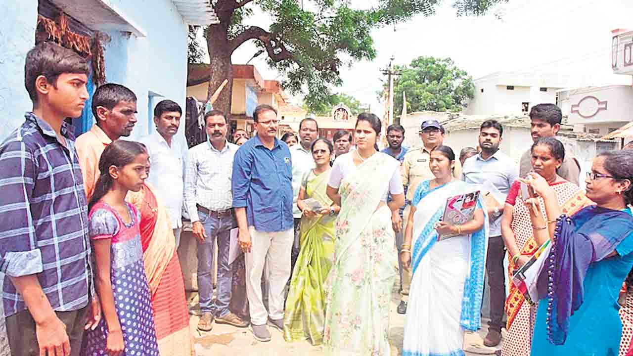 పకడ్బందీగా డిజిటల్‌ కార్డుల సర్వే