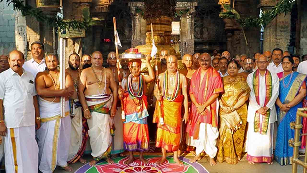 Tirumala | శ్రీవారి ఆలయంలో శాస్త్రోక్తంగా దీపావళి ఆస్థానం