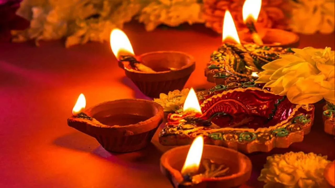 Diwali festival | దీపావళి పండుగ నాడు ఈ మూడు వస్తువులు కొంటే అన్నీ శుభాలేనట..!