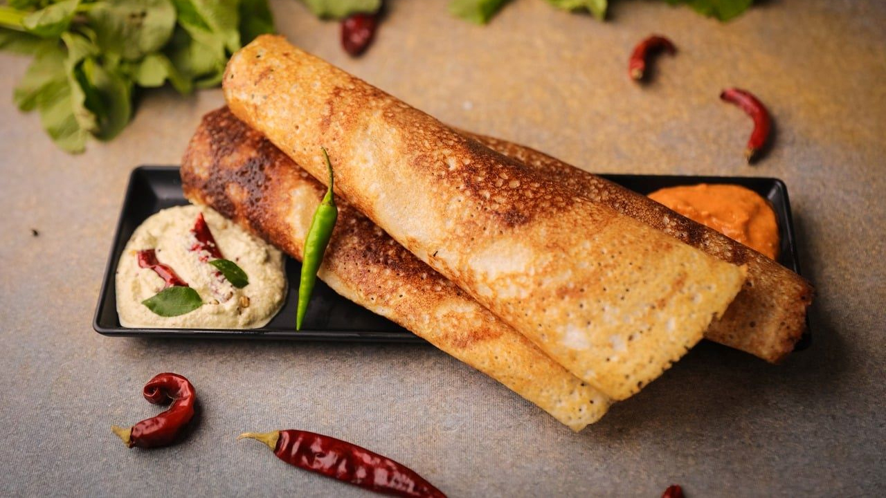 Dosa Stuck in Throat | గొంతులో దోశ ఇరుక్కొని వ్యక్తి మృతి.. నాగర్‌ కర్నూల్‌లో షాకింగ్‌ ఘటన