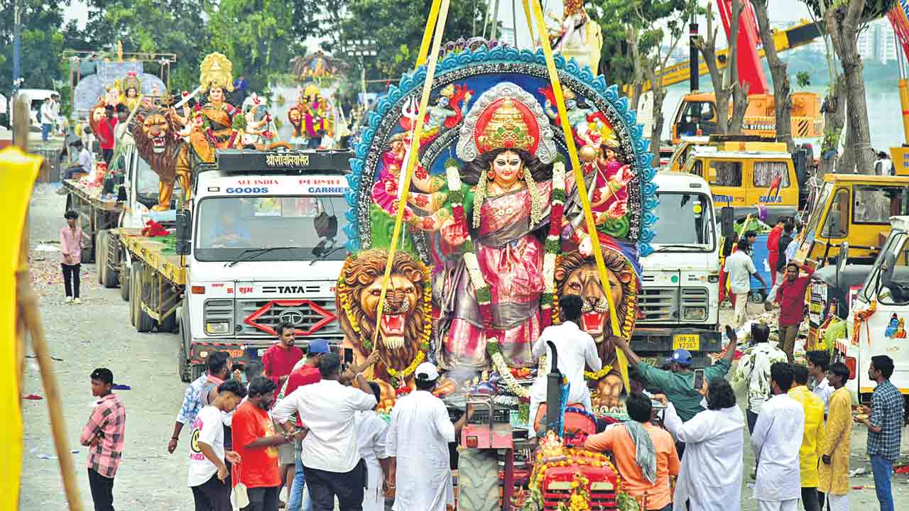 అమ్మవారి నిమజ్జనం