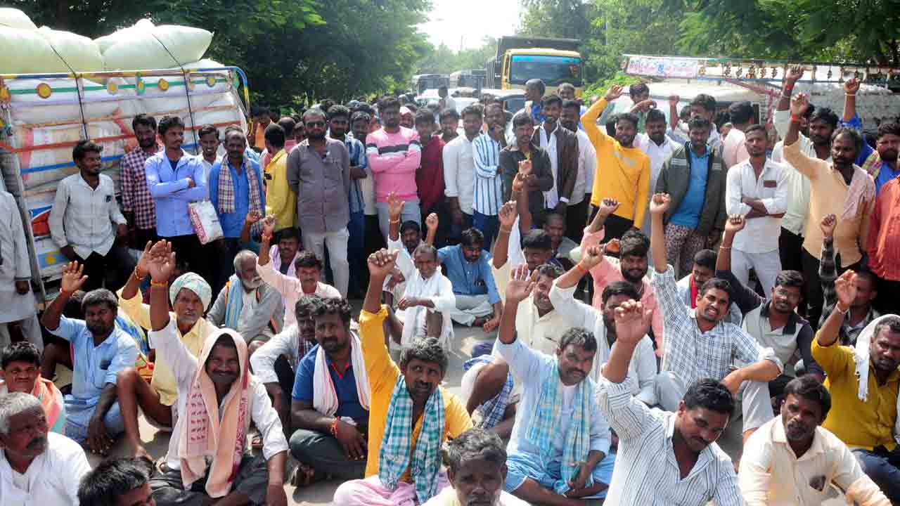 మద్దతు ధర చెల్లించాలి