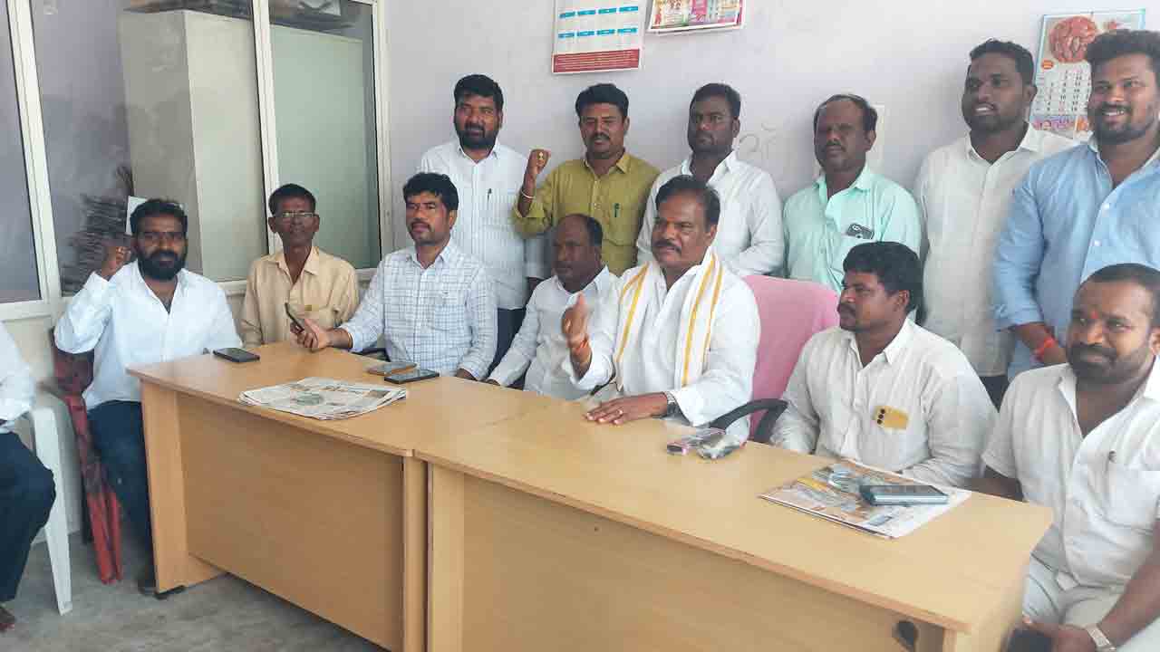 ‘కాంగ్రెస్‌’ కూలిపోవడం ఖాయం