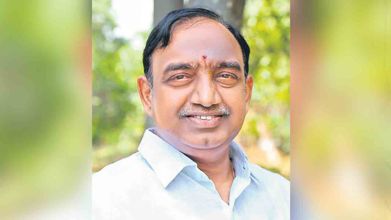 విద్యుత్‌ చార్జీల పెంపుతో ప్రజలపై భారం