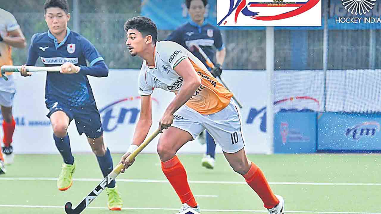 భారత్‌ బోణీ