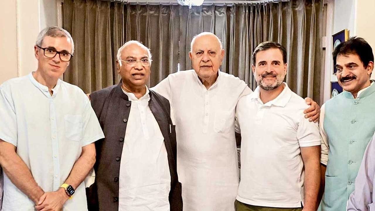 JK Elections | జమ్ము కశ్మీర్‌లో మ్యాజిక్‌ ఫిగర్‌ను దాటిన కాంగ్రెస్‌ కూటమి