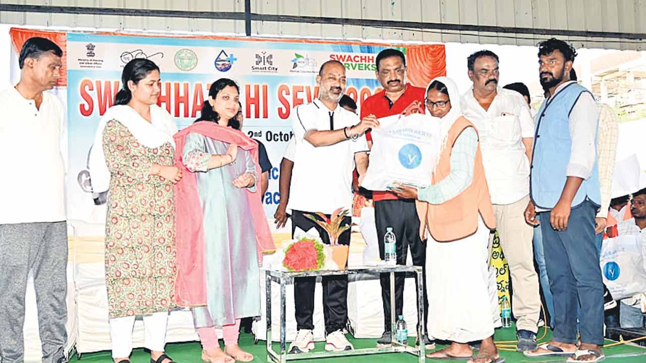 కార్మికుల కృషితోనే అవార్డులు