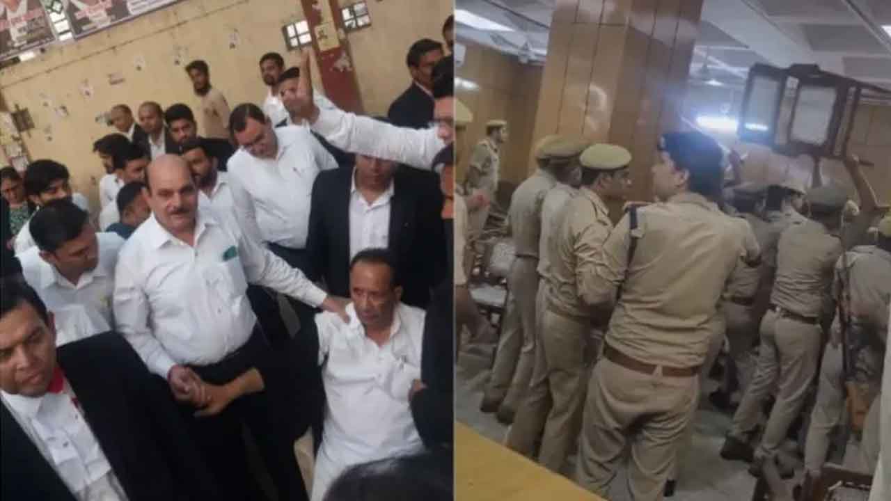 Ghaziabad Court | కోర్టులో కొట్టుకున్నారు.. జడ్జి, లాయర్ల వాగ్యుద్ధం.. పోలీసుల లాఠీచార్జి