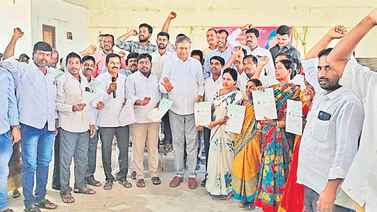 పైసా ఖర్చు లేకుండా వైద్యం చేయిస్తా