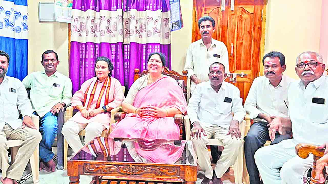 చౌకబారు మాటలకు రేవంత్‌ రోల్‌మోడల్‌