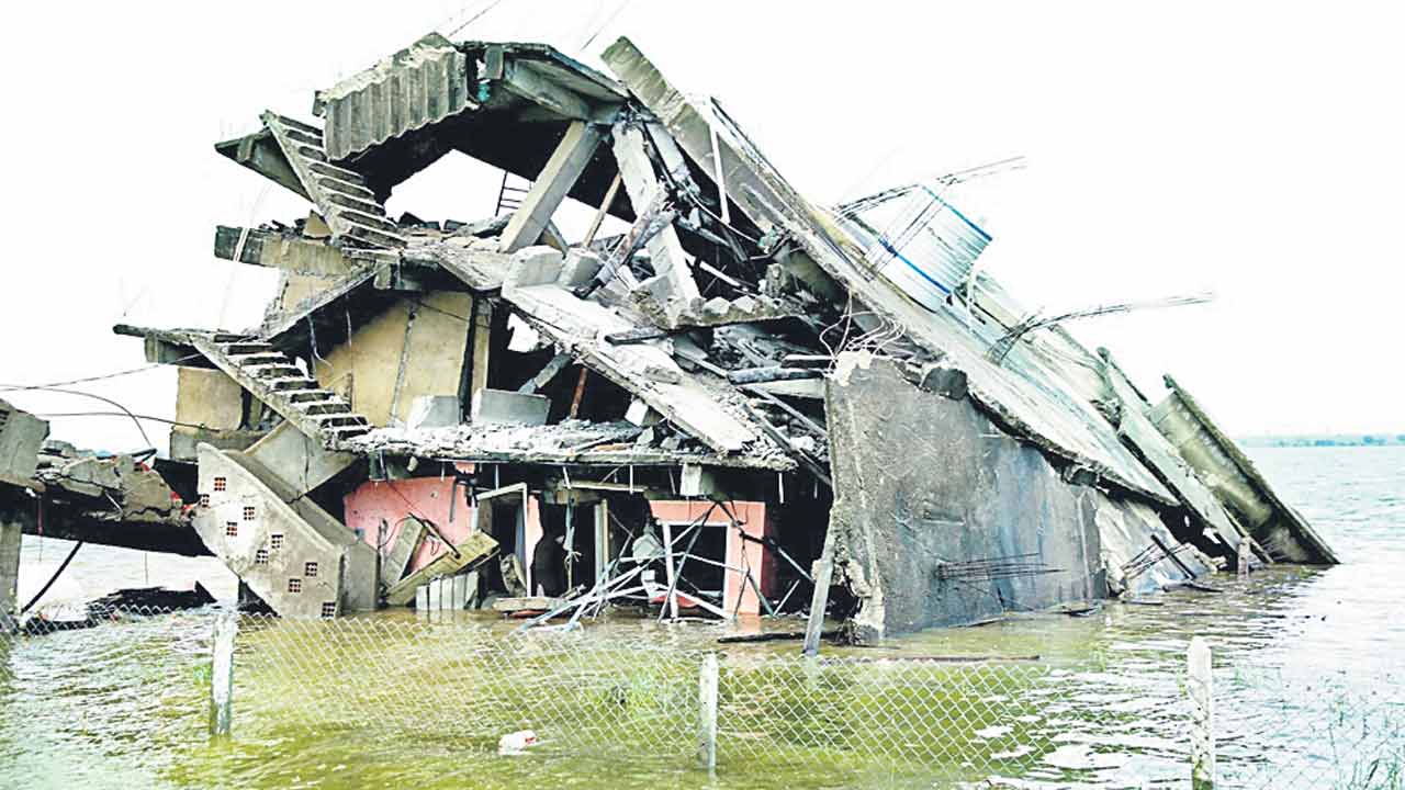 ఆక్రమణలపై చర్యలకు రెడీ..!