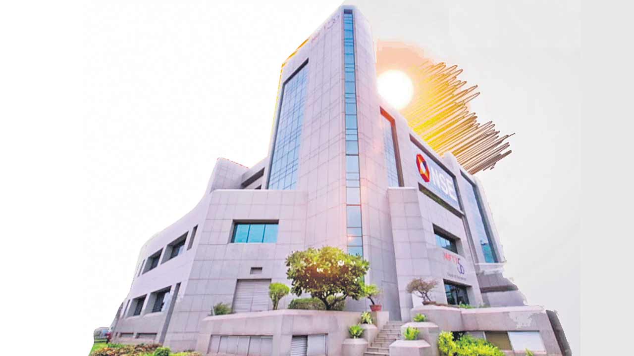 Market Pulse | అమ్మకాల ఒత్తిడిలోనే.. పెట్టుబడులకు దూరంగా మదుపరులు