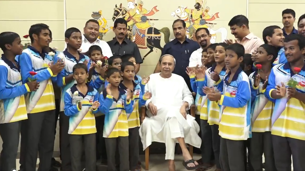 Naveen Patnaik | అధినేత పుట్టినరోజు సందర్భంగా రక్తదాన శిబిరం నిర్వహించిన బీజేడీ.. Video