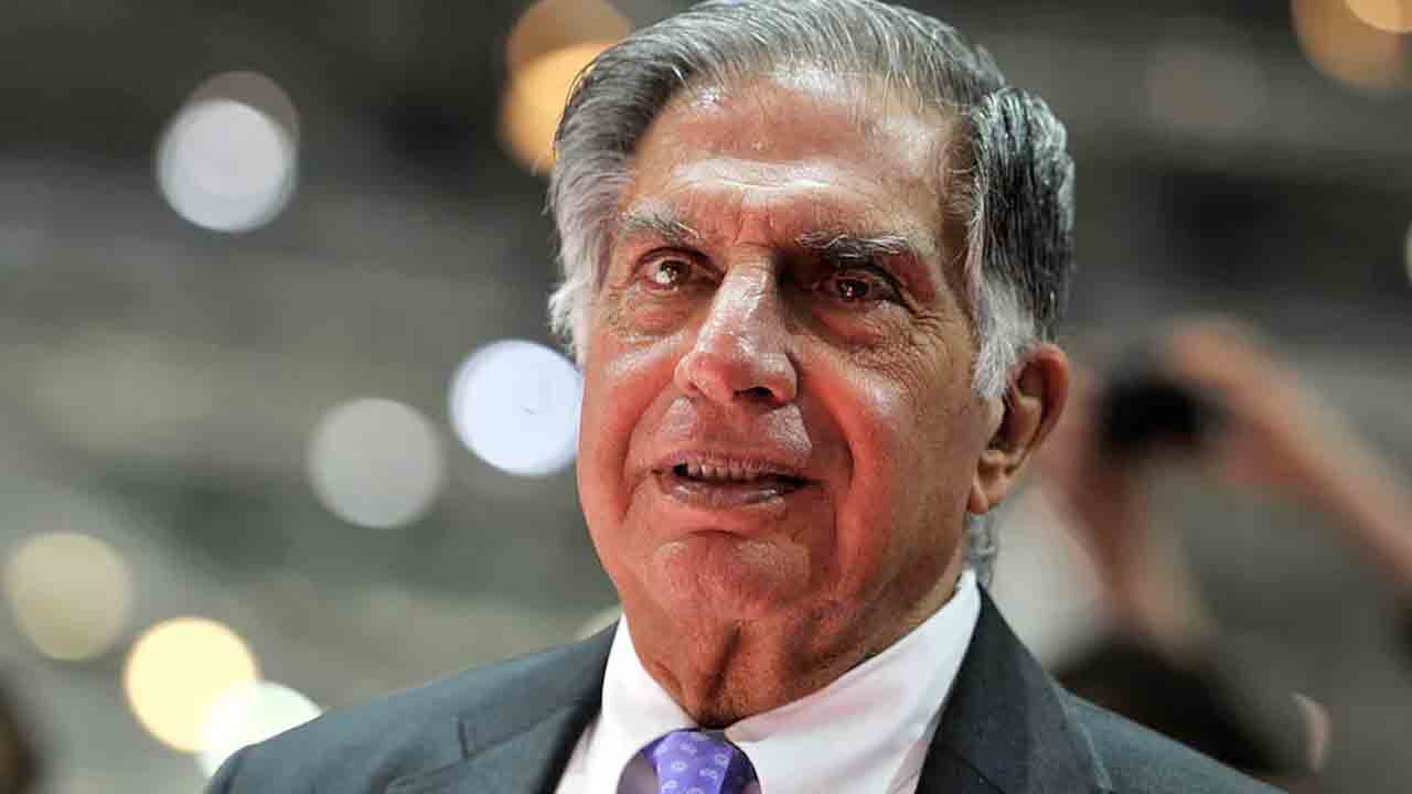 Ratan Tata | ఆందోళన చెందాల్సిన అవసరం లేదు.. అస్వస్థత వార్తలను ఖండించిన రతన్‌ టాటా