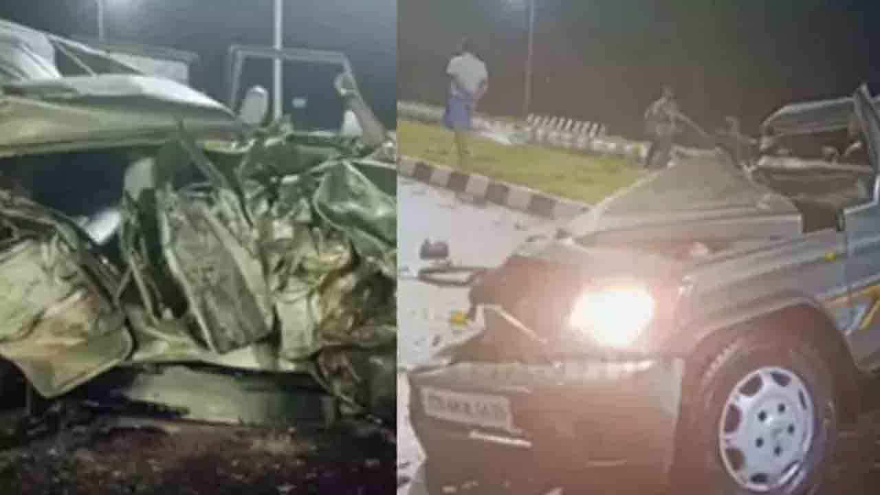 Accident | టూరిస్ట్‌ వ్యాస్ ‌- కారు ఢీ.. ఐదుగురు మృతి