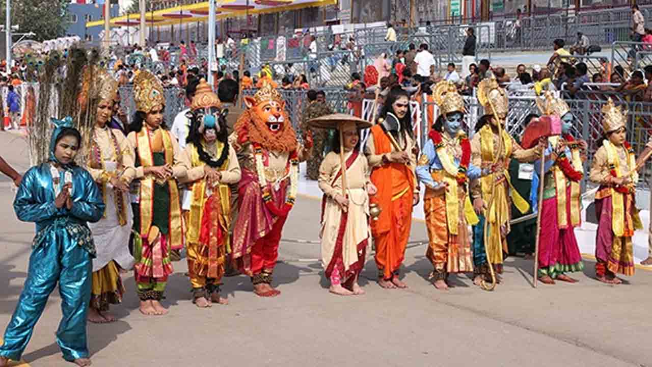 Simhavahanam 15