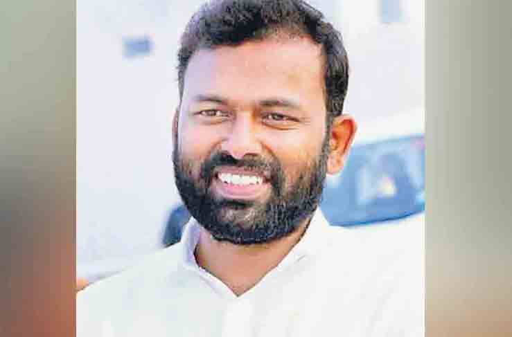 మీ చేతుల్లో పాలన పెట్టడమే కేసీఆర్‌ తప్పు!