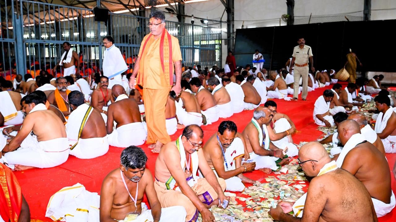 Srisailam Temple | శ్రీశైలం మల్లన్న ఆలయానికి దండిగా ఆదాయం.. నెల రోజుల్లోనే రూ.2.58కోట్లకుపైగానే..