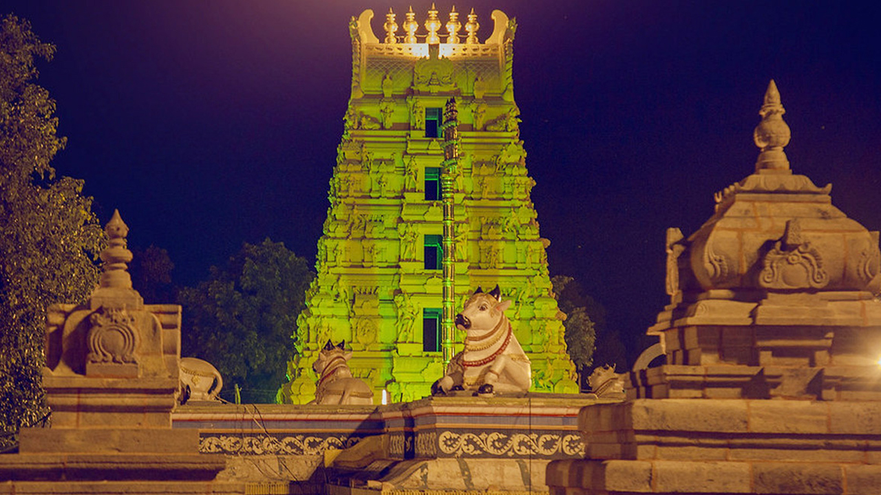 Srisailam Temple | శ్రీశైలం మల్లన్న భక్తులకు అలెర్ట్‌.. ఆ రోజున స్పర్శ దర్శనం బంద్‌..!