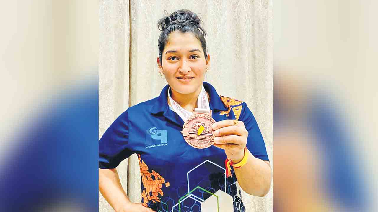 సుకన్యకు కాంస్యం