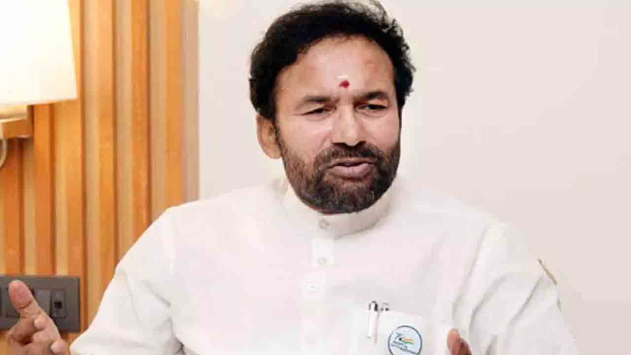 కులగణనకు మద్దతివ్వండి