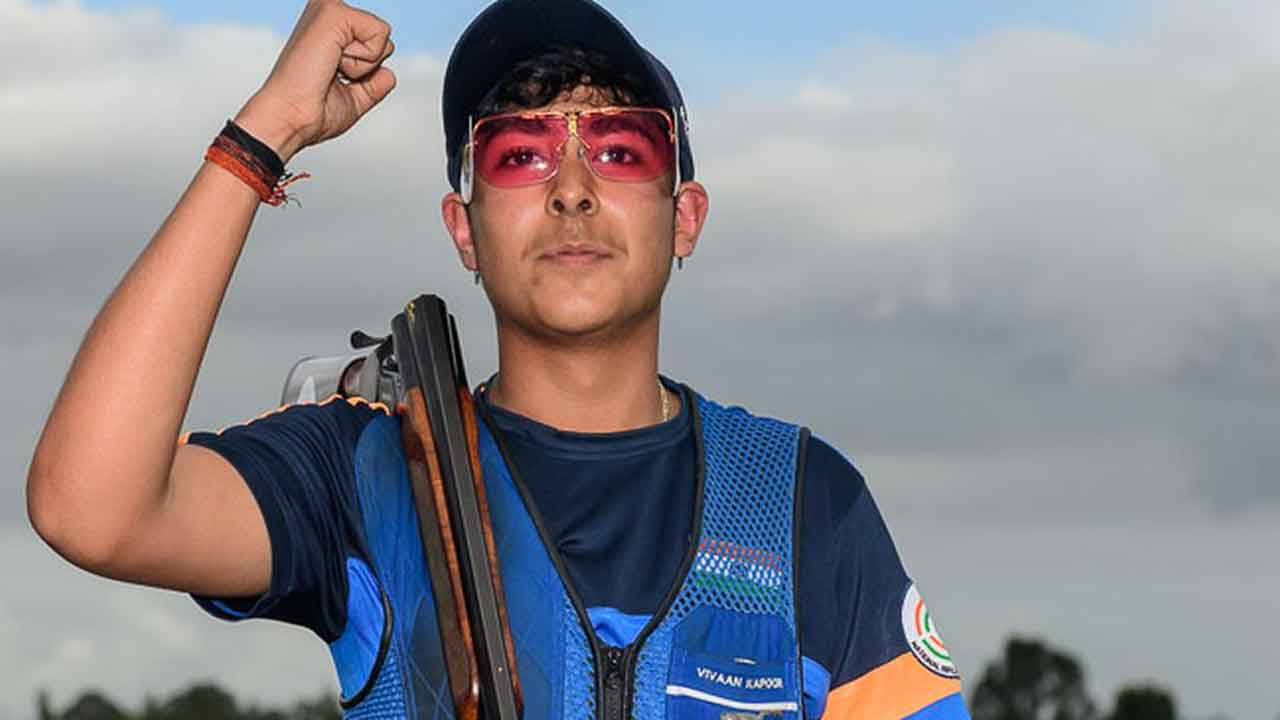 వివన్‌కు రజతం.. భారత్‌కు 4 పతకాలు