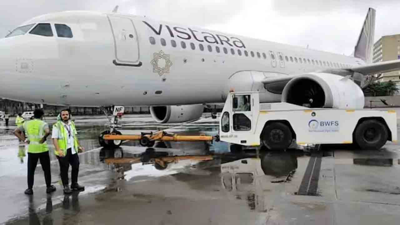 Vistara flight | హైదరాబాద్‌కు వస్తున్న విమానం జైపూర్‌కు దారి మళ్లింపు