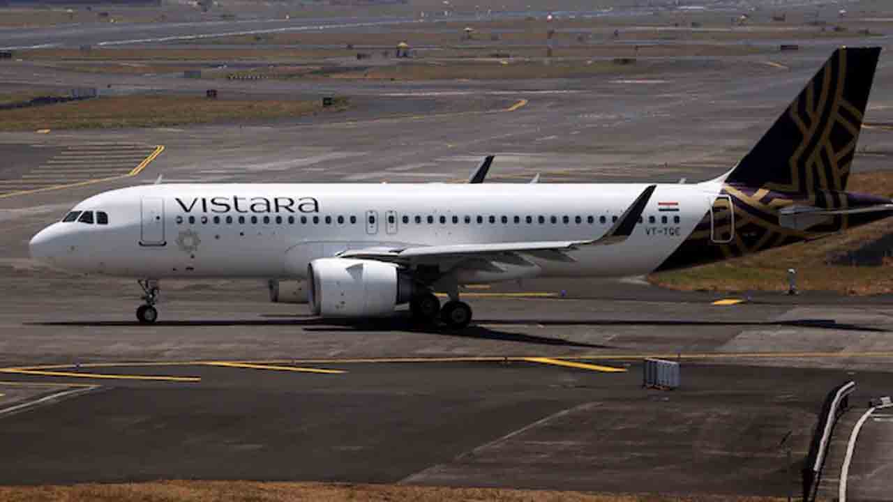 Vistara flight | జర్మనీ నుంచి వస్తున్న విస్తారా ఫ్లైట్‌కు బెదిరింపులు.. ముంబైలో సేఫ్‌ ల్యాండింగ్‌
