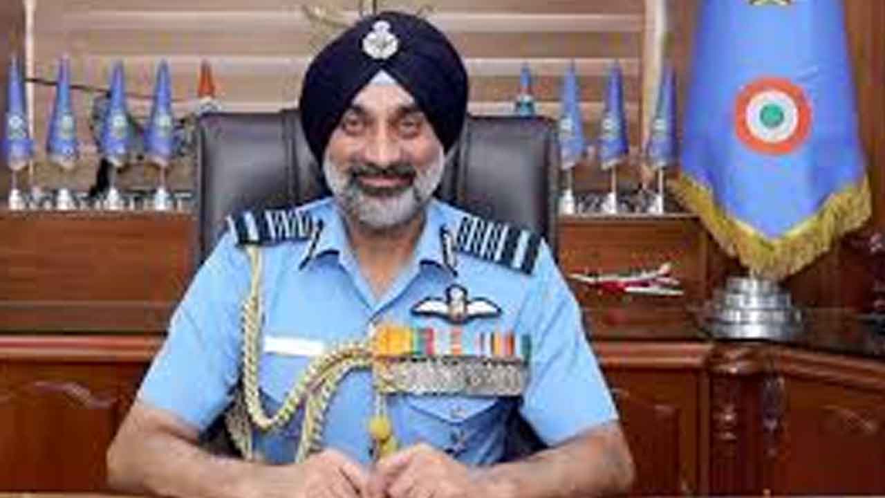 సరిహద్దుల్లో వేగంగా చైనా నిర్మాణాలు