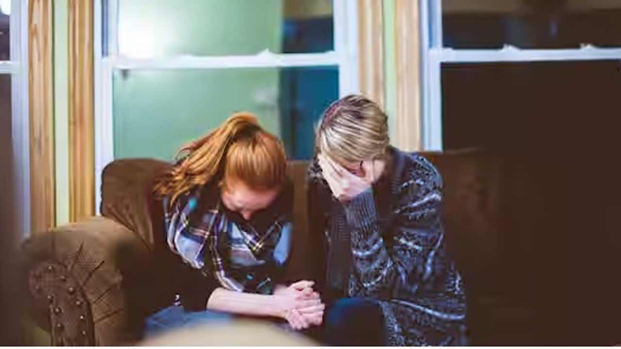 Neuroticism | సినిమాలు చూసి ఏడ్చేవారిలో అకాల మరణ ముప్పు