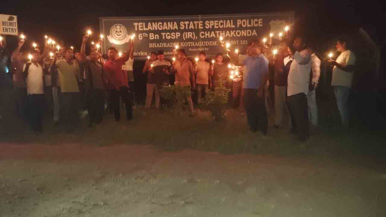 ప్రుల్లయ్య అక్రమ అరెస్టుకు నిరసనగాపొద్దుటూ రులో కొవ్వొత్తుల ర్యాలీ