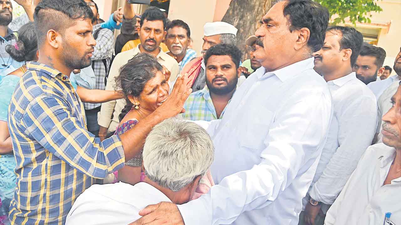 పోలీసుల వేధింపులకు గిరిజనుడు బలి?