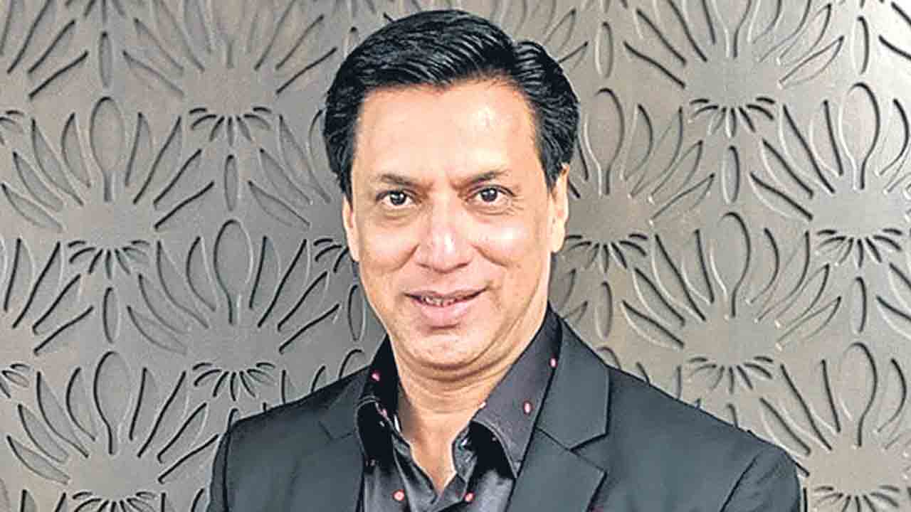 వైవ్స్‌ ఆఫ్‌ బాలీవుడ్‌