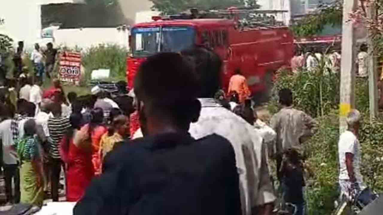 Yadadri | మోట‌కొండూరు మండ‌ల కేంద్రంలో భారీ అగ్నిప్ర‌మాదం..