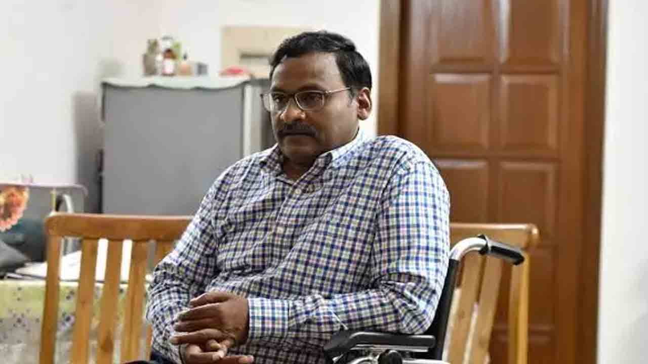 GN Saibaba | ఢిల్లీ యూనివర్సిటీ మాజీ ప్రొఫెసర్‌ జీఎన్‌ సాయిబాబా కన్నుమూత