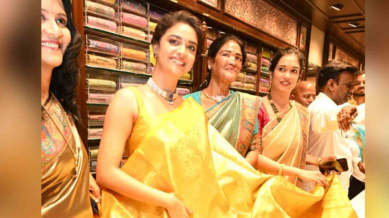 ఖమ్మంలో జీవీ మాల్‌ ప్రారంభం