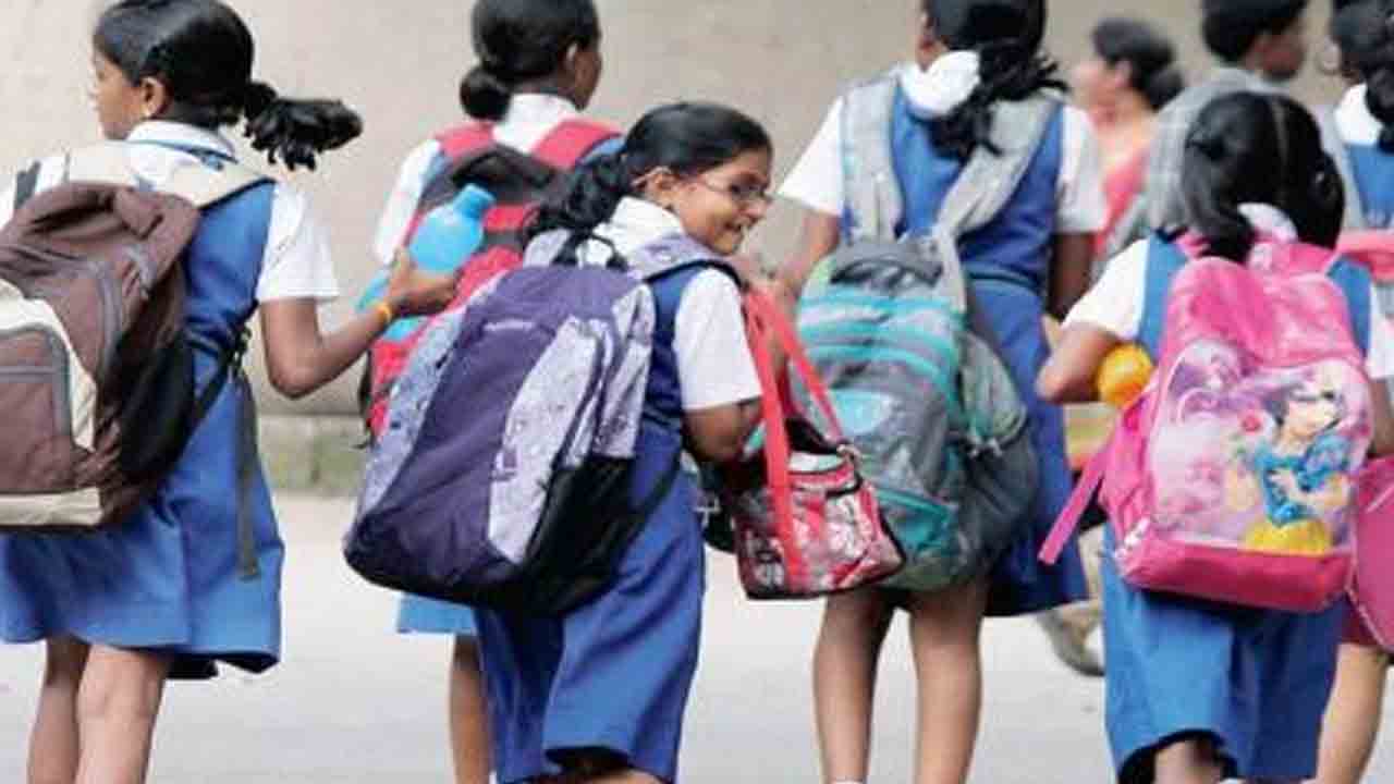 Kamareddy | కామారెడ్డి జిల్లాలో రేపు పాఠశాలలకు సెలవు ప్రకటించిన కలెక్టర్