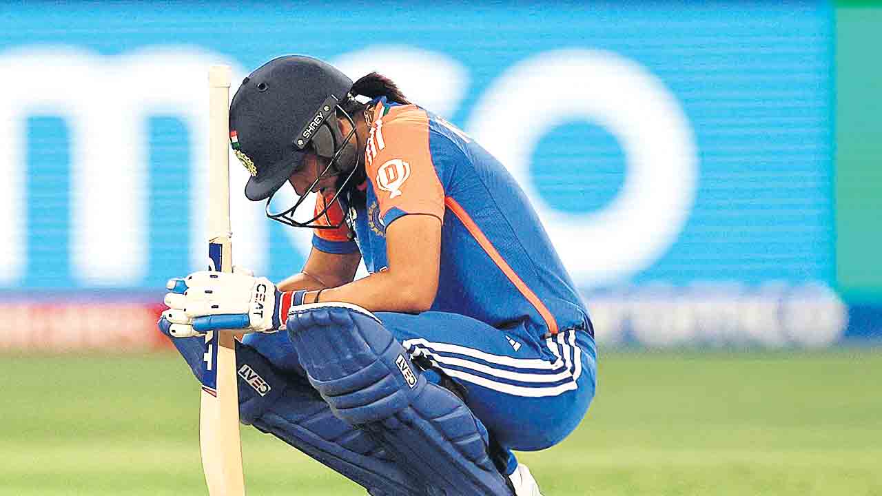 T20 World Cup | సెమీస్‌కు ఆసీస్‌.. తప్పక నెగ్గాల్సిన మ్యాచ్‌లో చేతులెత్తేసిన భారత అమ్మాయిలు