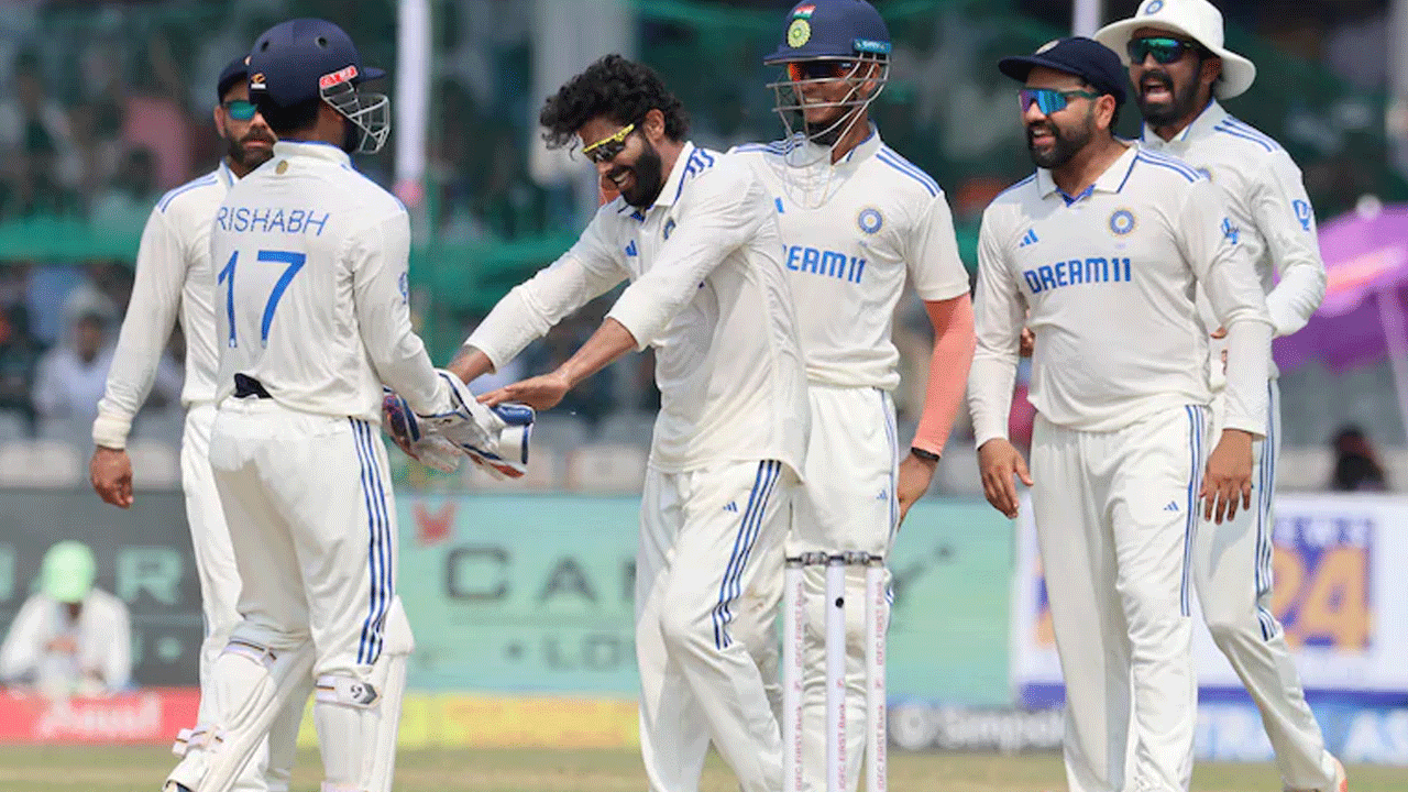 Ind Vs Ban: 8 వికెట్లు కోల్పోయిన బంగ్లాదేశ్‌.. క్లీన్ స్వీప్‌పై భార‌త్ దృష్టి