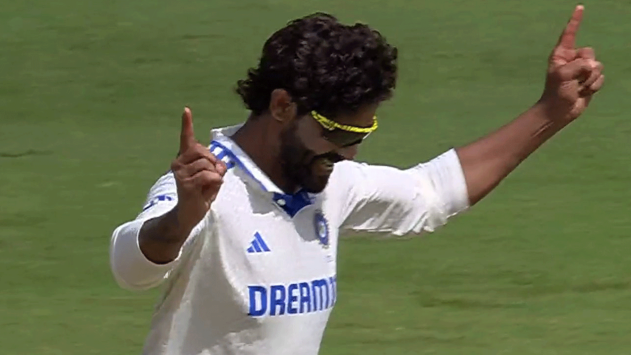 Ravindra Jadeja: ఫిలిప్స్‌, హెన్రీని బౌల్డ్ చేసిన జ‌డేజా.. వీడియో