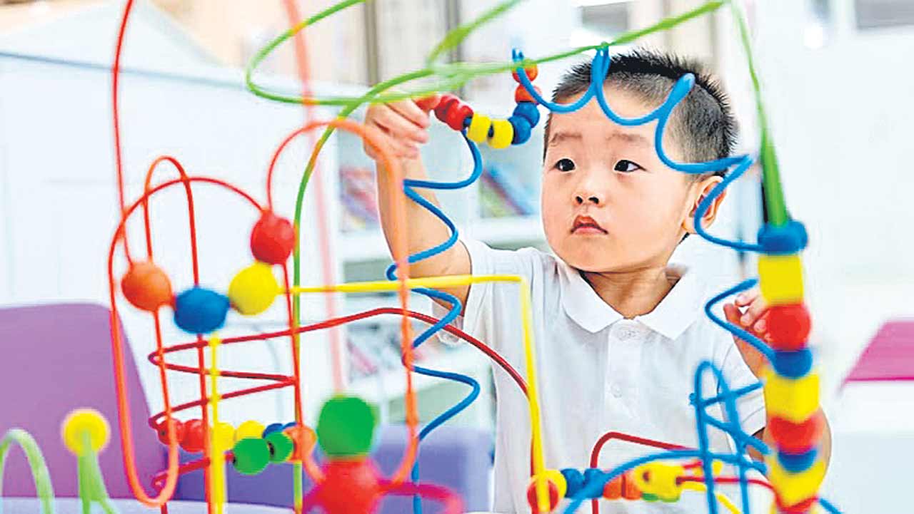 Kindergartens | అక్కడ వేలాదిగా మూతపడుతున్న కిండర్‌గార్టెన్స్‌.. ఎందుకంటే?