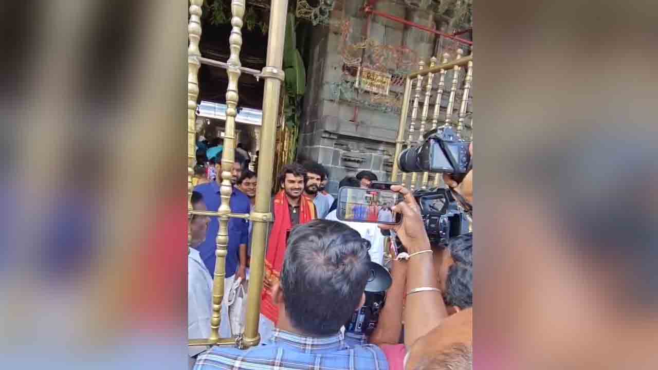 Kiran Abbavaram | తిరుమ‌ల శ్రీవారిని ద‌ర్శించుకున్న కిర‌ణ్ అబ్బ‌వ‌రం