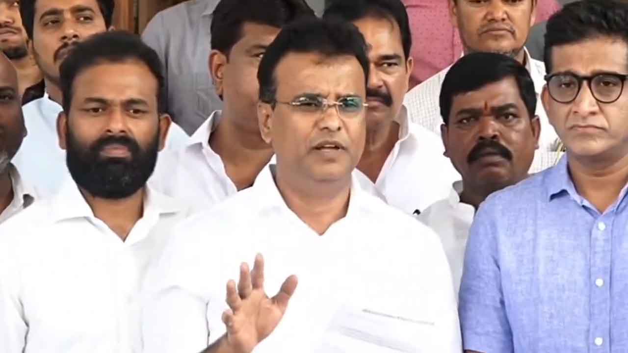 MLA KP | సీఎం రేవంత్ రెడ్డికి కేటీఆర్ ఫోబియా పట్టుకుంది : ఎమ్మెల్యే కేపీ వివేకానంద
