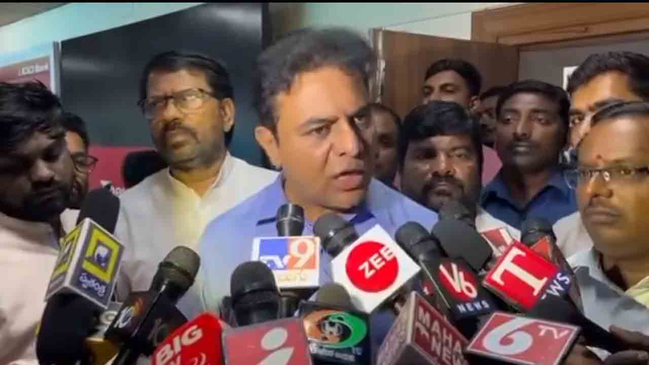 KTR | పేప‌ర్ లీకులు త‌ప్ప.. బండి సంజ‌య్‌కు గ్రూప్-1 గురించి ఏం తెలుసు..! కేటీఆర్ ఎద్దేవా