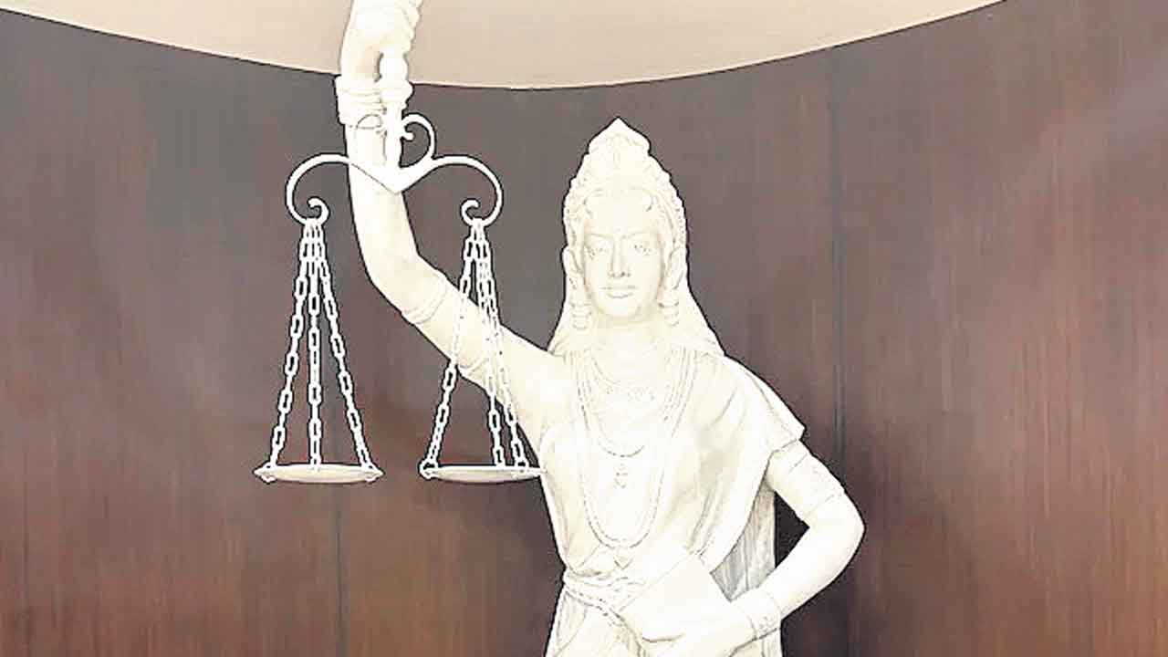 Supreme Court | చట్టానికి కళ్లున్నాయ్‌.. సుప్రీంకోర్టులో కళ్లకు గంతలు లేకుండా న్యాయదేవత కొత్త విగ్రహం