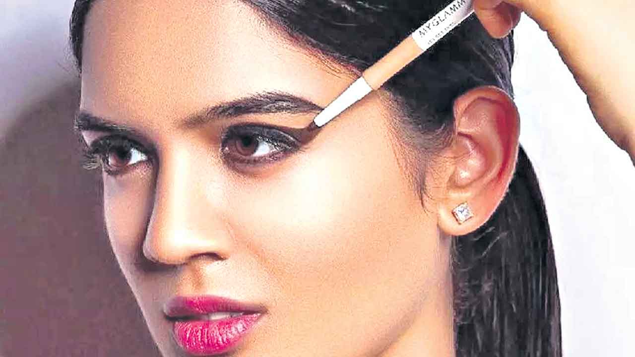 అందం చాటున.. అపాయం!