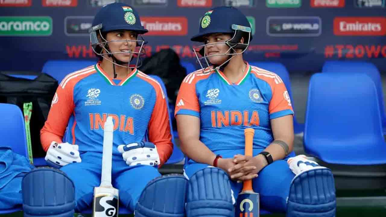 Womens T20 World Cup | అటాకింగ్ మ‌రిచి ఆత్మ‌ర‌క్ష‌ణ‌లో ఓపెన‌ర్లు.. ఇలాగైతే సెమీస్ క‌ష్ట‌మే..?