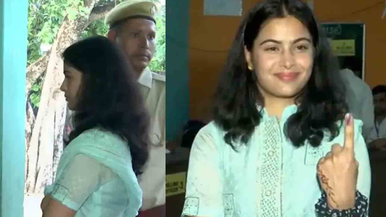 Manu Bhaker | తొలిసారి ఓటేసిన ఒలింపిక్ విజేత‌.. బాధ్య‌త మ‌ర‌వొద్దంటూ పోస్ట్