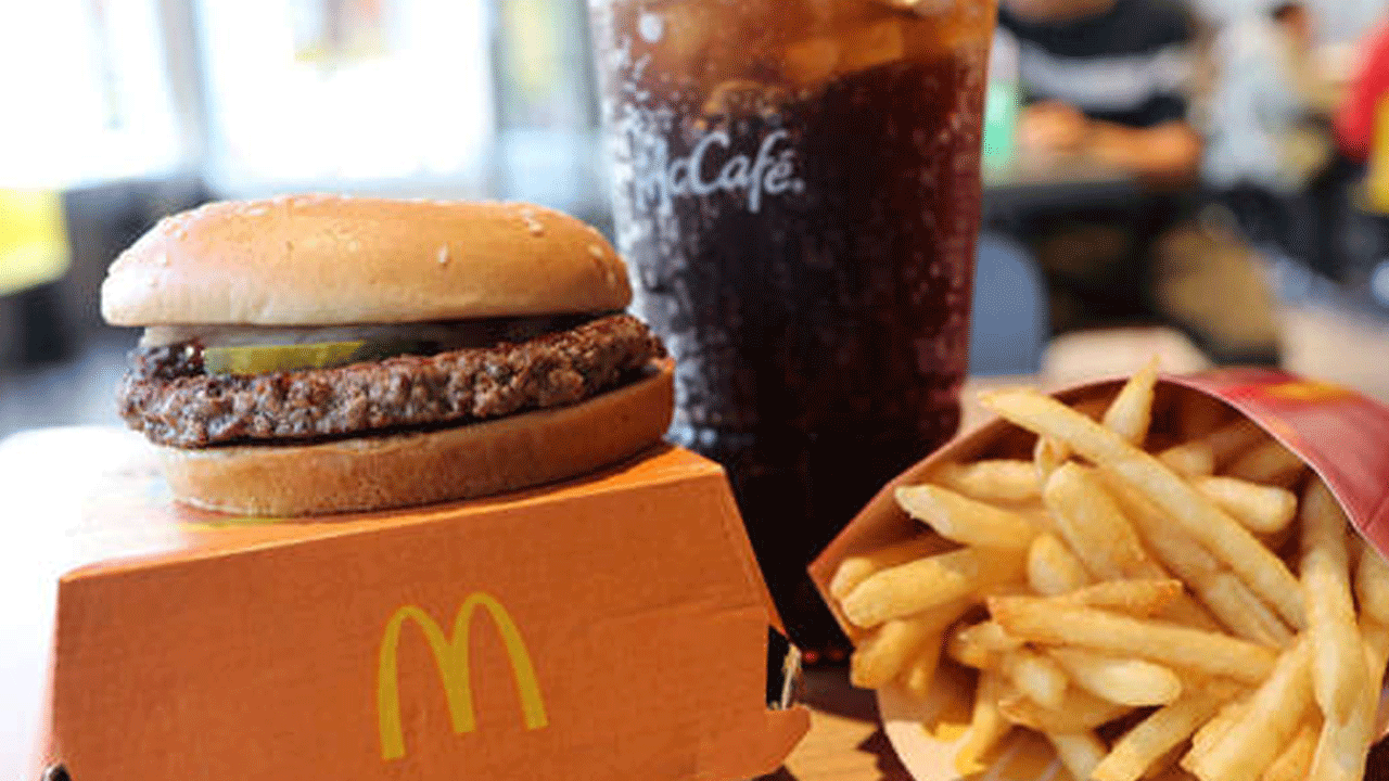 McDonalds Burgers: అమెరికాలో మెక్‌డోనాల్డ్స్ బ‌ర్గ‌ర్ల‌తో ఈ.కొలై బ్యాక్టీరియా వ్యాప్తి